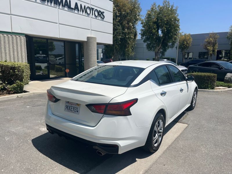 2020 Nissan Altima