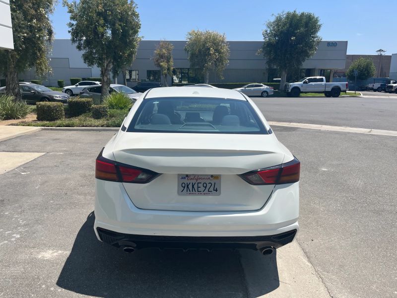 2020 Nissan Altima